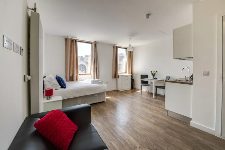 Stylish And Sleek Studio In Liverpool