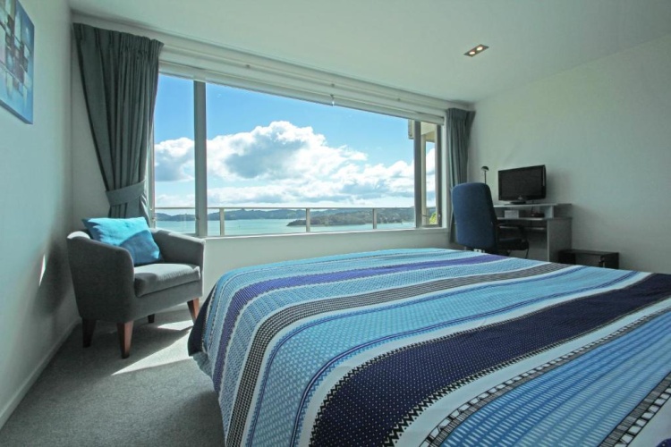 1 Bedroom Apartment with view