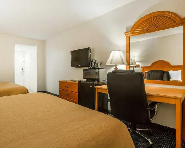St. Lawrence Hotel