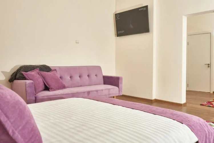 1 Bedroom Double Apartment