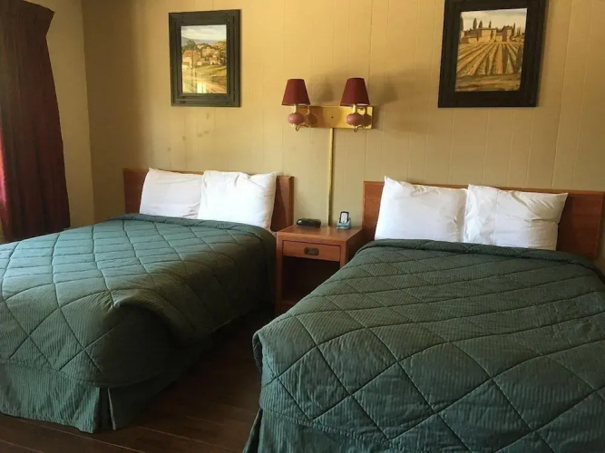 Colfax Motorlodge