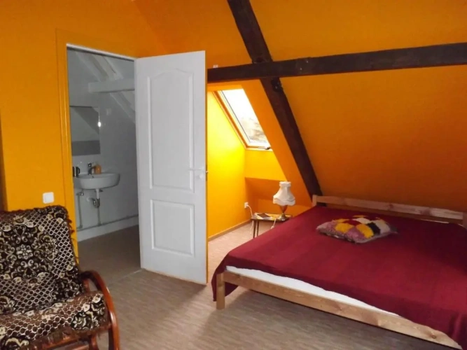 Standard Triple room with view