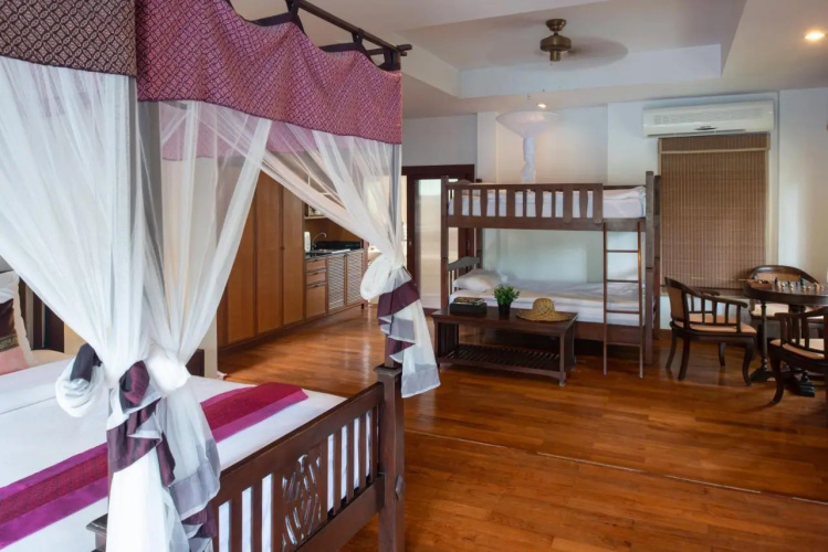 Royal Lanta Resort & Spa  (SHA Extra Plus)