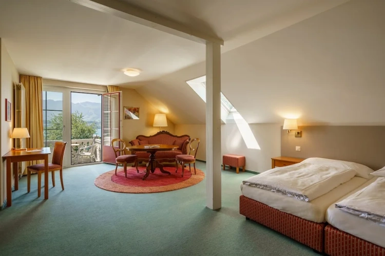Junior Suite with lake view