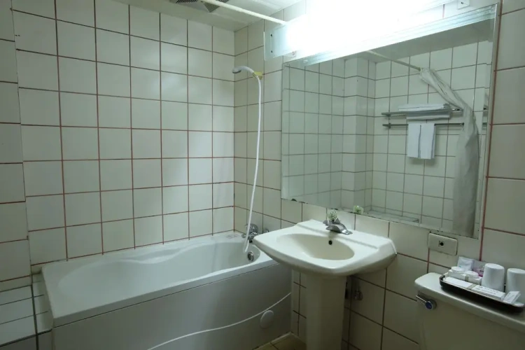 Deluxe Quadruple room