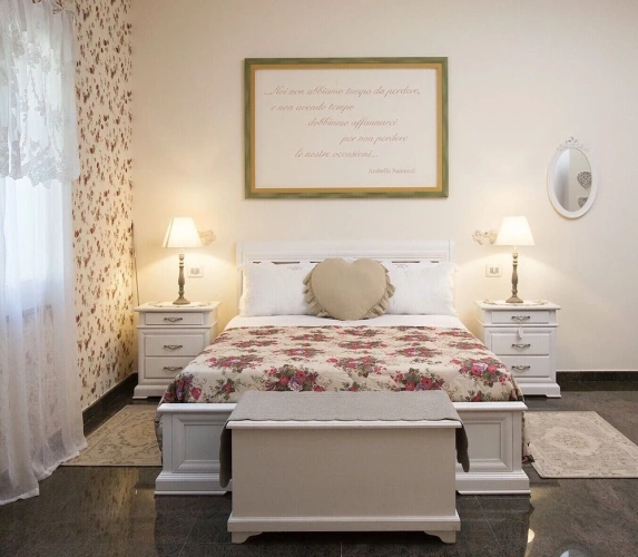 Standard Quadruple Family room with garden view