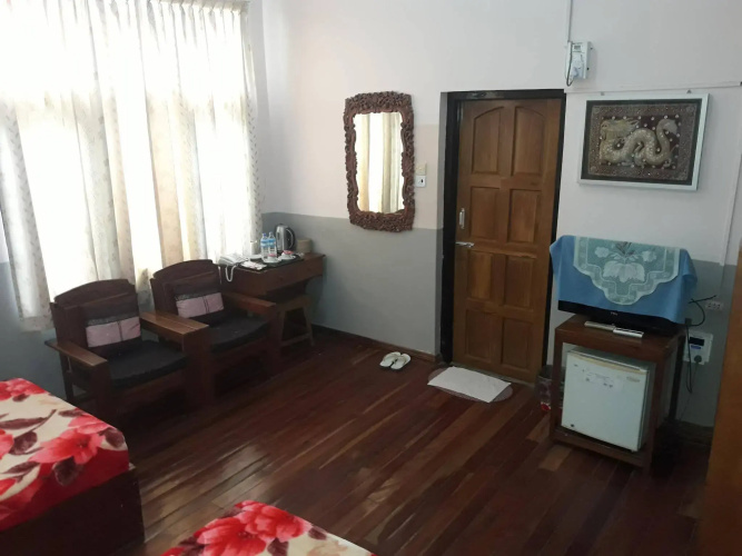 Gold Star hotel