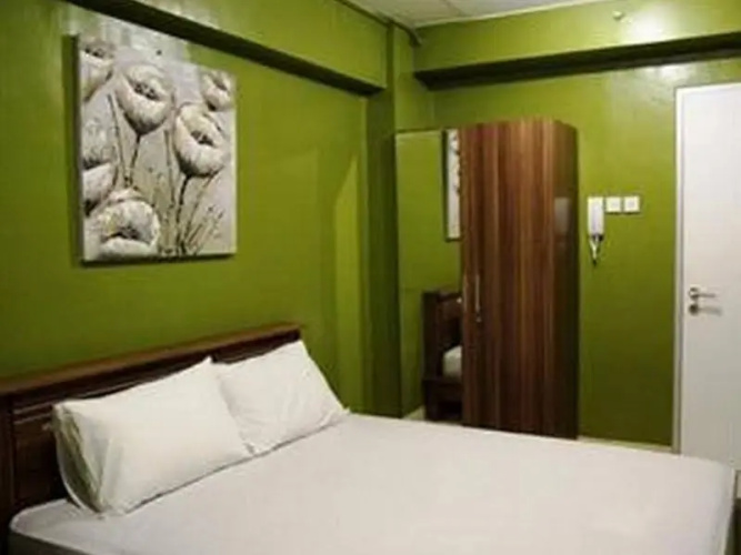 117@Greenbay Pluit Hotel