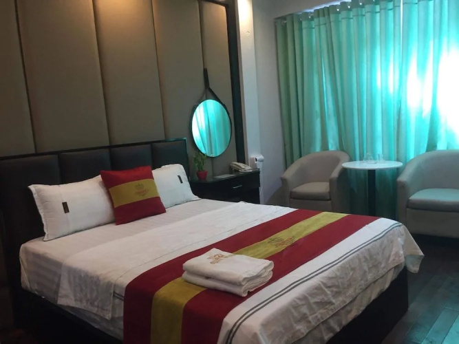 Queen Le Dai Hanh Hotel