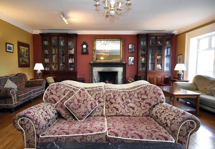 Leenane Hotel