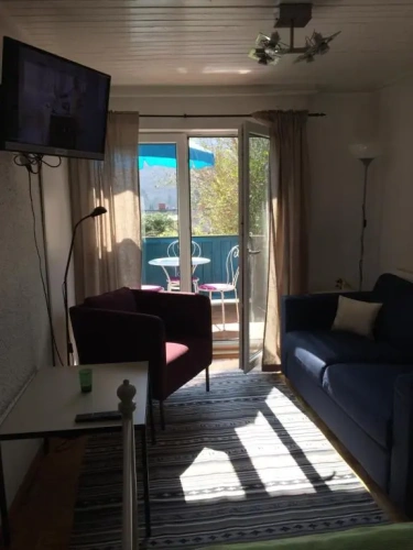 Apartment with balcony