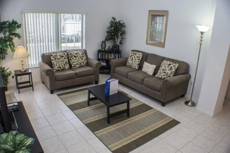 Ip60375 - Rolling Hills Estates - 4 Bed 3 Baths Villa