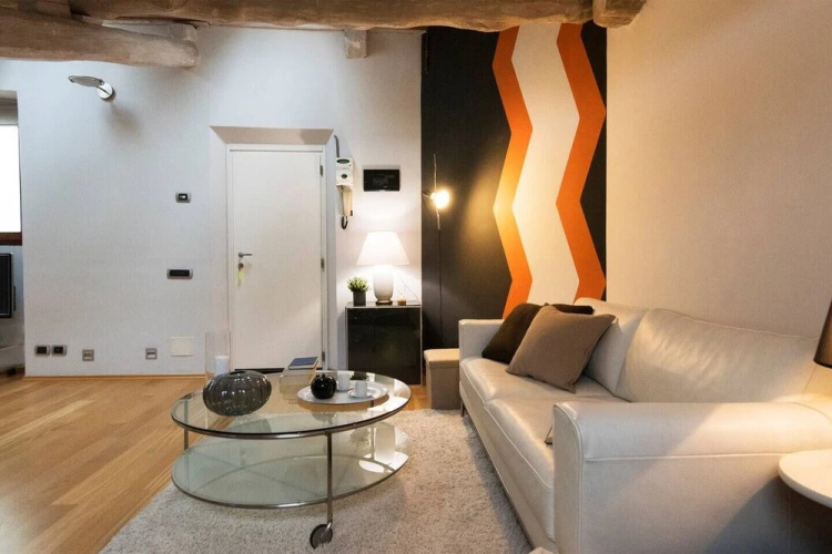 ALTIDO White Attic in Como Center