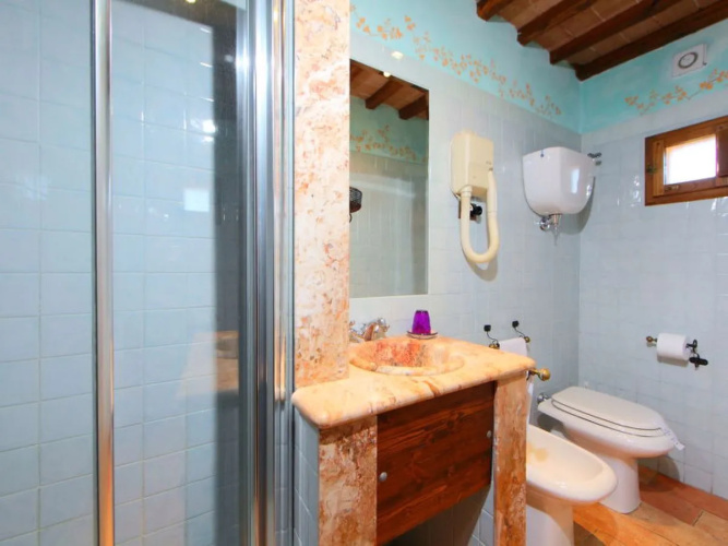 Casale Ischieto 37078