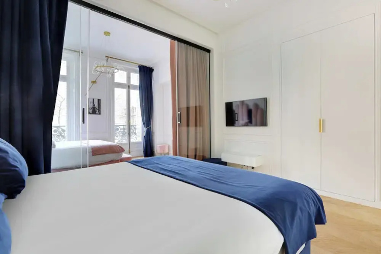 Exceptional Property - 4br/12p - Parc Monceau