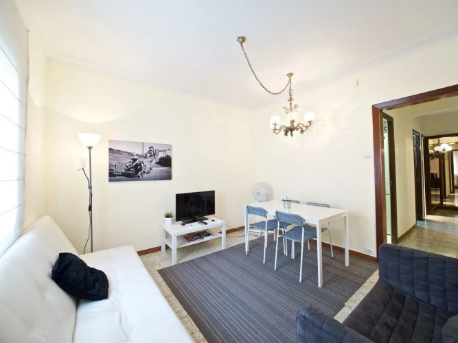 Parallel Apartment