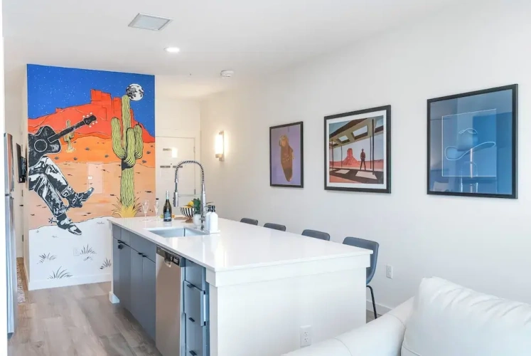 1 Bedroom Deluxe Suite with balcony