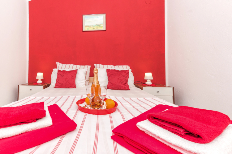 Cherry Apartment With Sea View