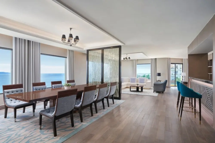3 Bedrooms Presidential Suite with balcony and with ocean view