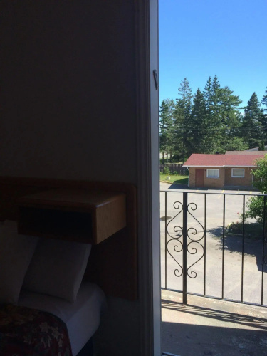 Shady Rest Motel