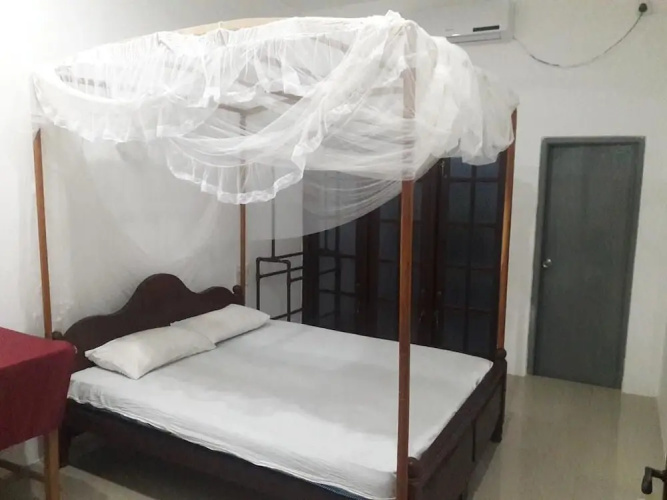 Randi Guest House