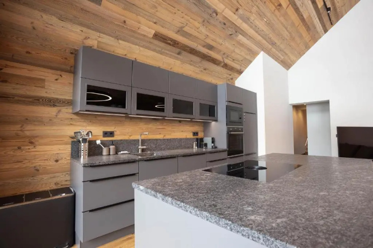 sGmiatli – Hideaway Apartments