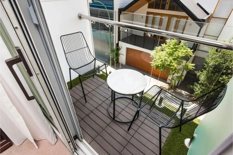 Boho Room in the City With Remarkable Rooftop