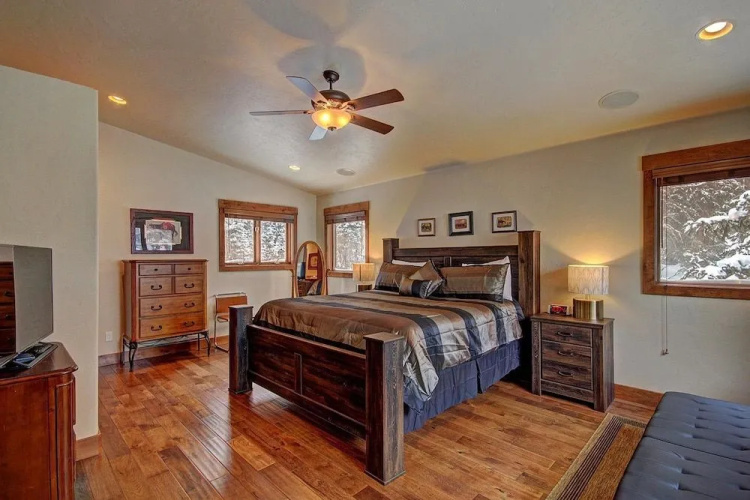 Casa De Plata 5 Bedroom Home by RedAwning