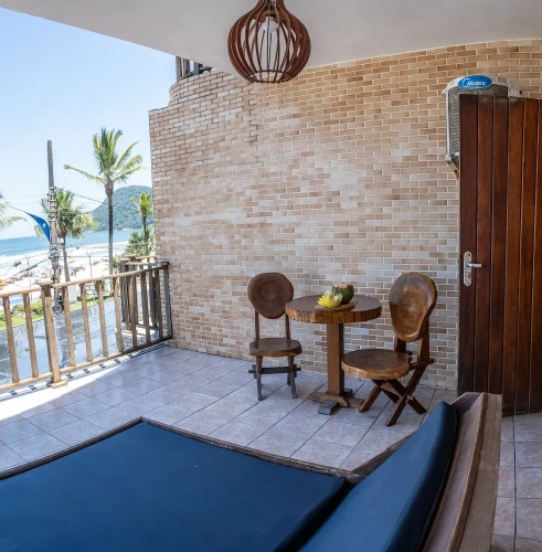 Superior room with balcony and beachfront