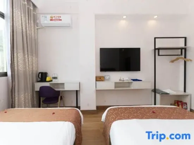 Premium Twin room