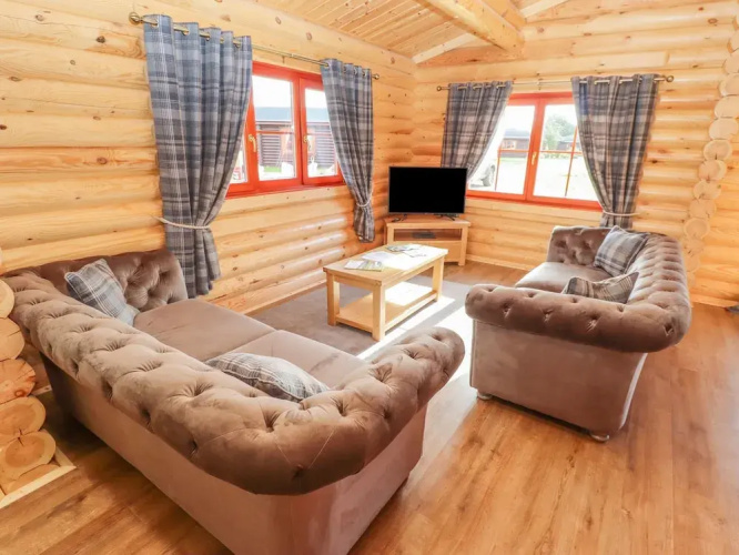 Maple Lodge