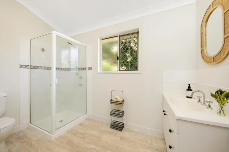 2 Bedrooms Cottage