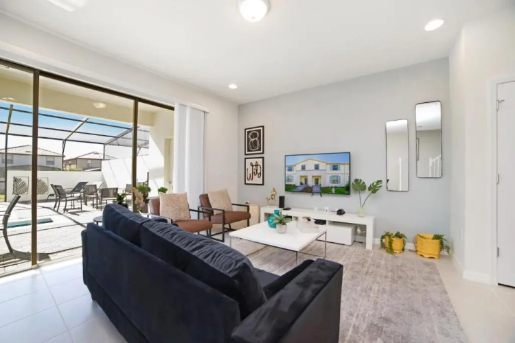 Townhome Splash Pool BBQ Free Water Park!