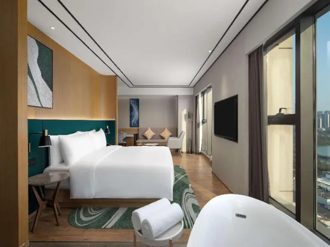 Deluxe Double room with lake view