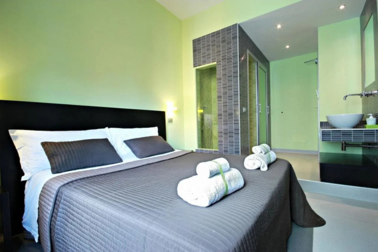 Moai Home