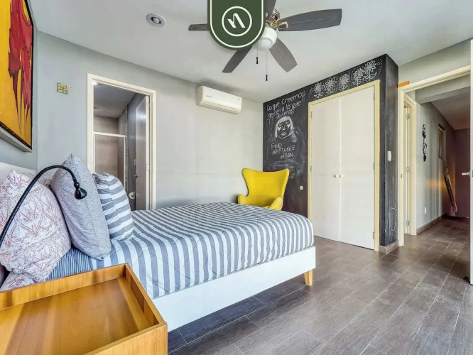 Beachfront 3BR Condo - Pool - Beach Club