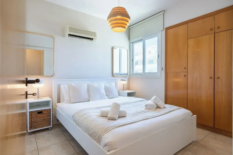 Calina - 3-BR Apt & Pool in Mackenzie