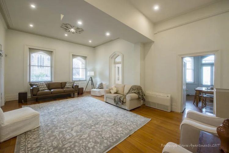 Roxburgh House Apartments