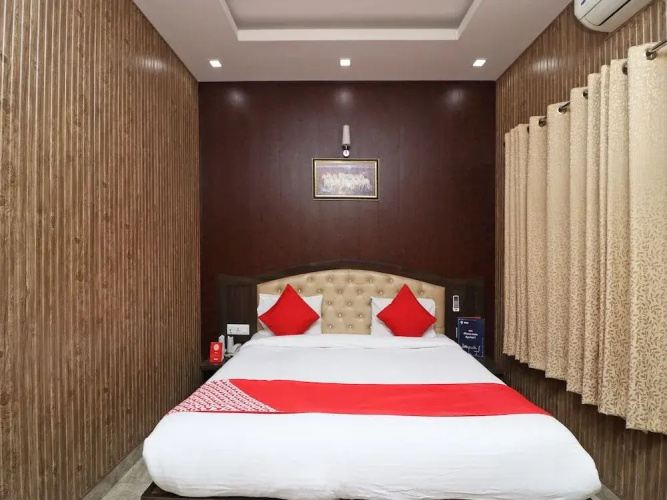 OYO 1125 Hotel City Point