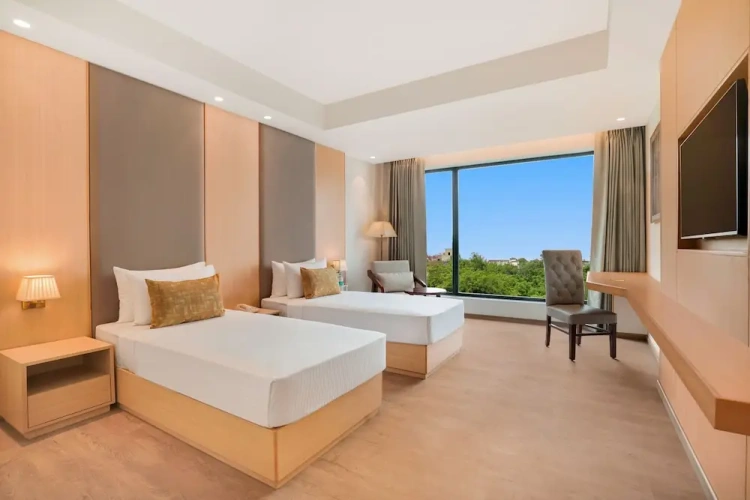 Superior Twin room