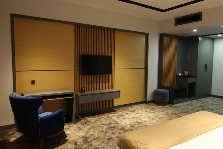 Astra Hotel