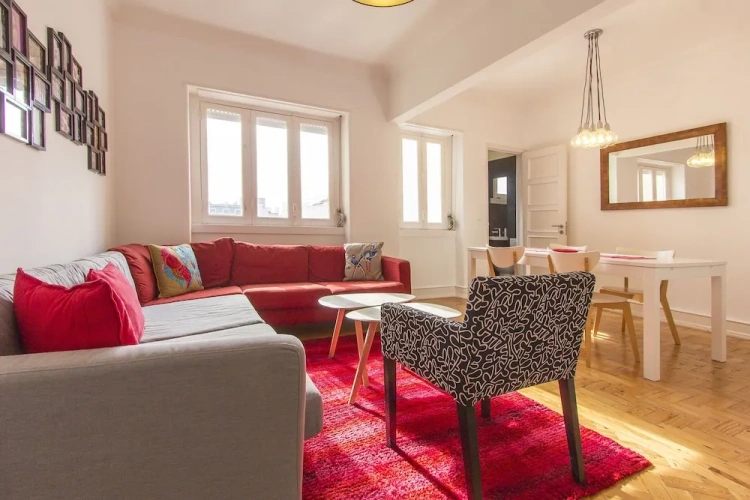 2 Bedrooms Apartment with balcony