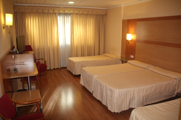 Hotel Reconquista