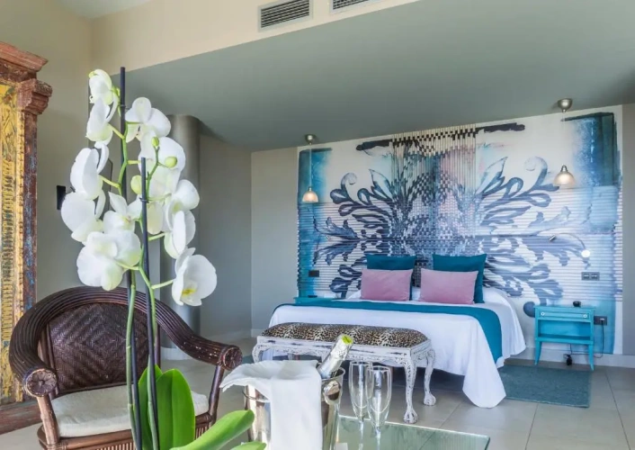 Double Suite with balcony and with sea view