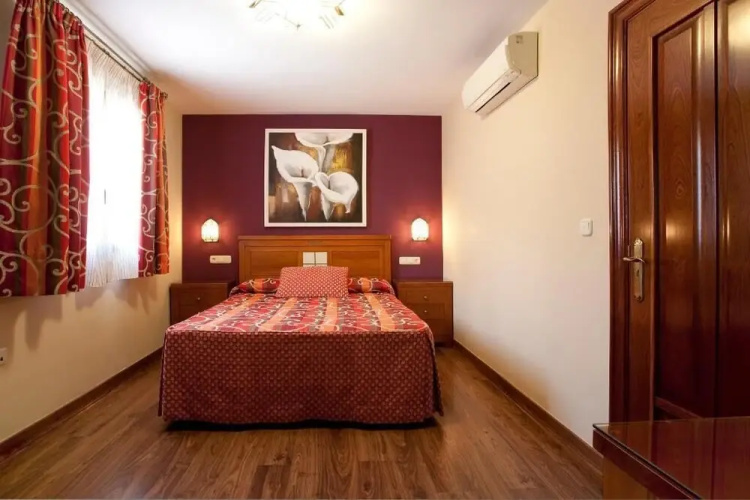 Hostal Rodri - Adults Only