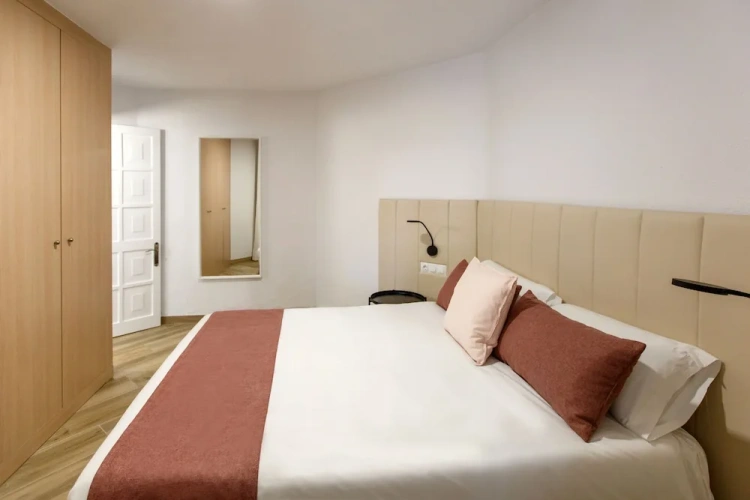 1 Bedroom Apartment with balcony and with view