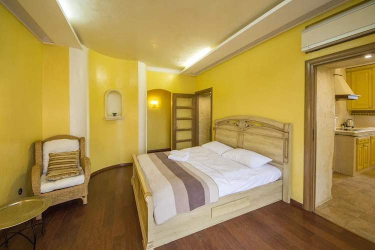Central Dayflat Apartments