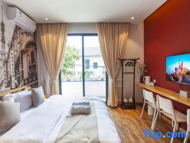 Tinghai Boutique Hostel