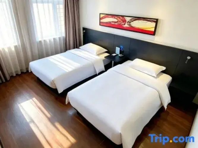 Premium Twin room