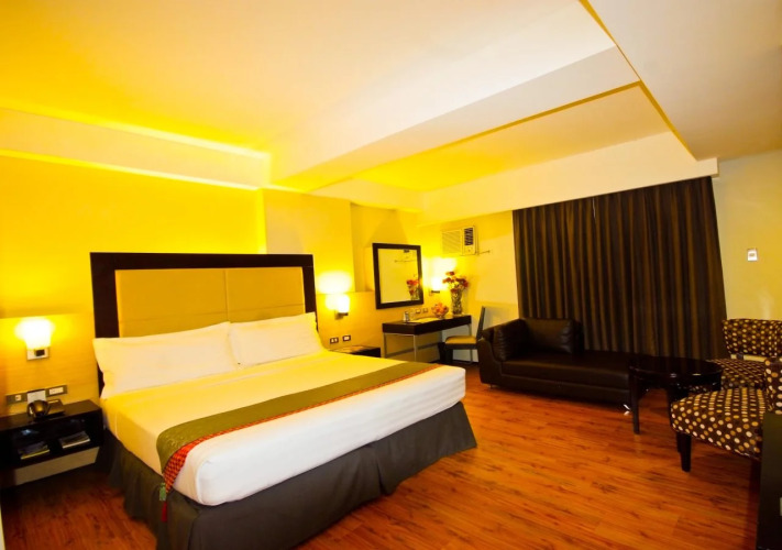 Mallberry Suites Business HotelOver view